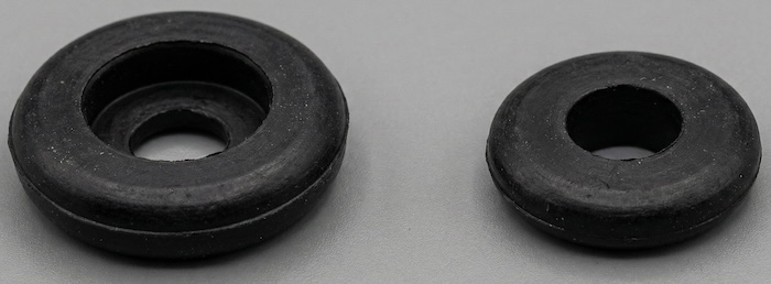 ゴムブッシング