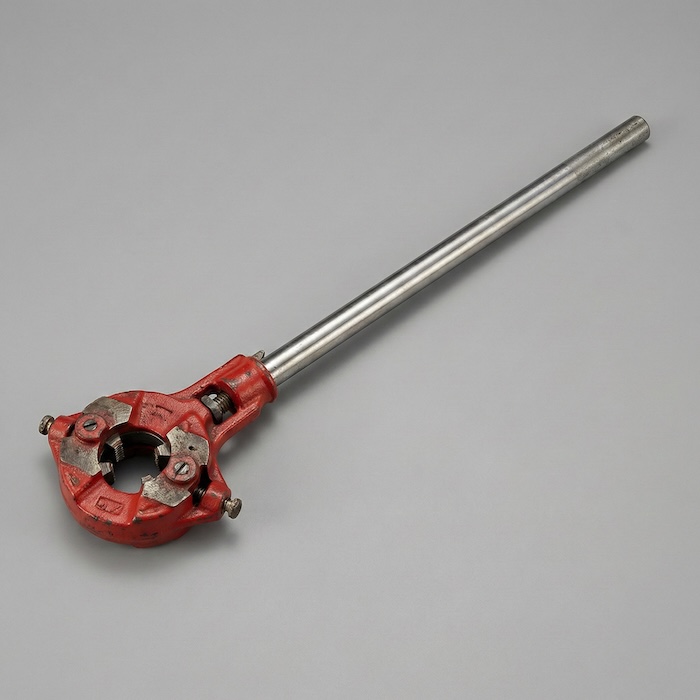 リード形ねじ切り器の全体写真